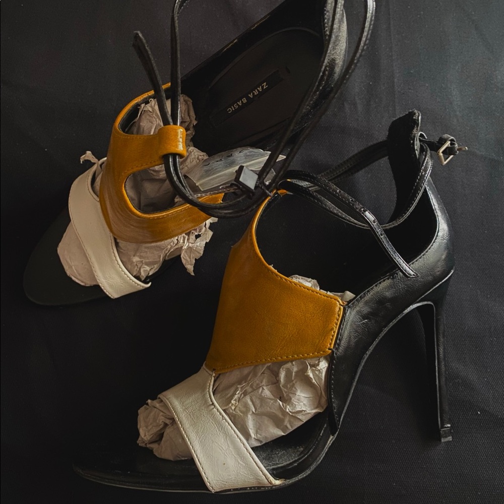 Zara tricolor heels